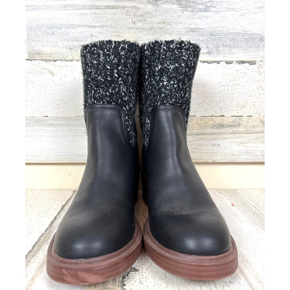 Portland Womens 10 Black Vegan Leather Knit Chelsea Heeled Ankle Boot NEW - Picture 3 of 8